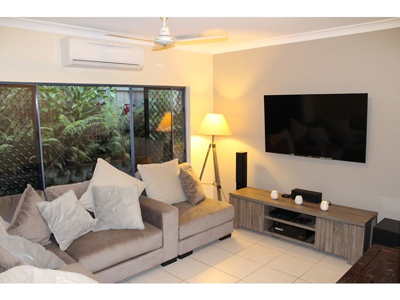 15 Conway Close, Bentley Park QLD 4869