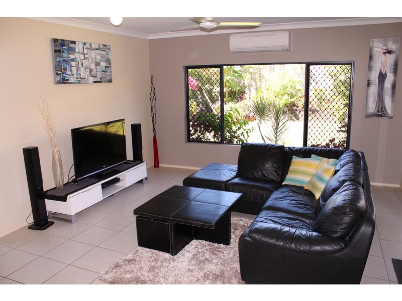 15 Conway Close, Bentley Park QLD 4869