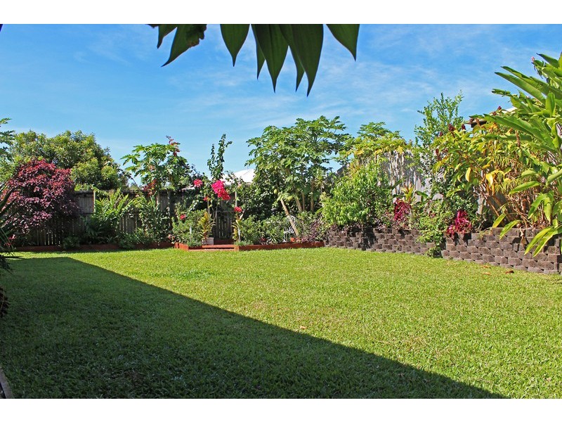 15 Conway Close, Bentley Park QLD 4869