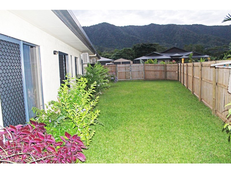 15 Conway Close, Bentley Park QLD 4869