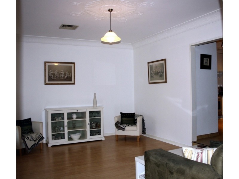 17 Cador Court, Carine WA 6020