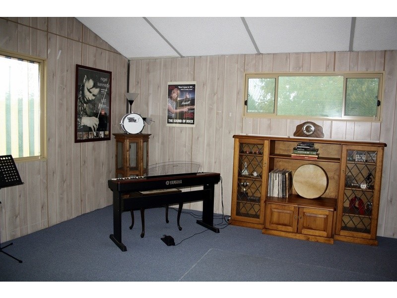 17 Cador Court, Carine WA 6020