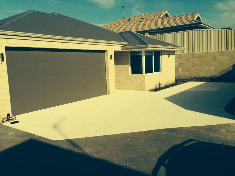 4/1 Heavenly Court, Australind WA 6233