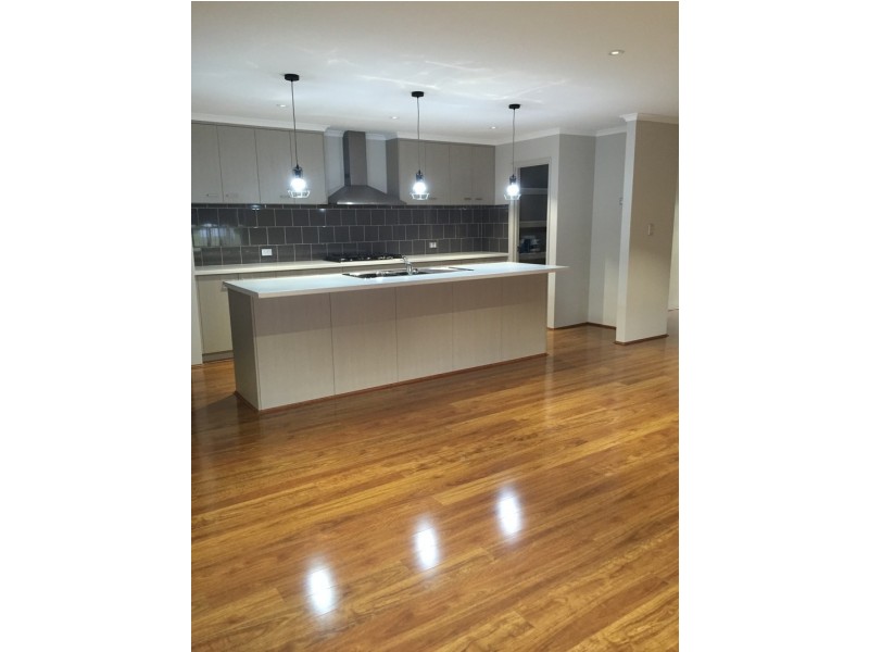 4/1 Heavenly Court, Australind WA 6233