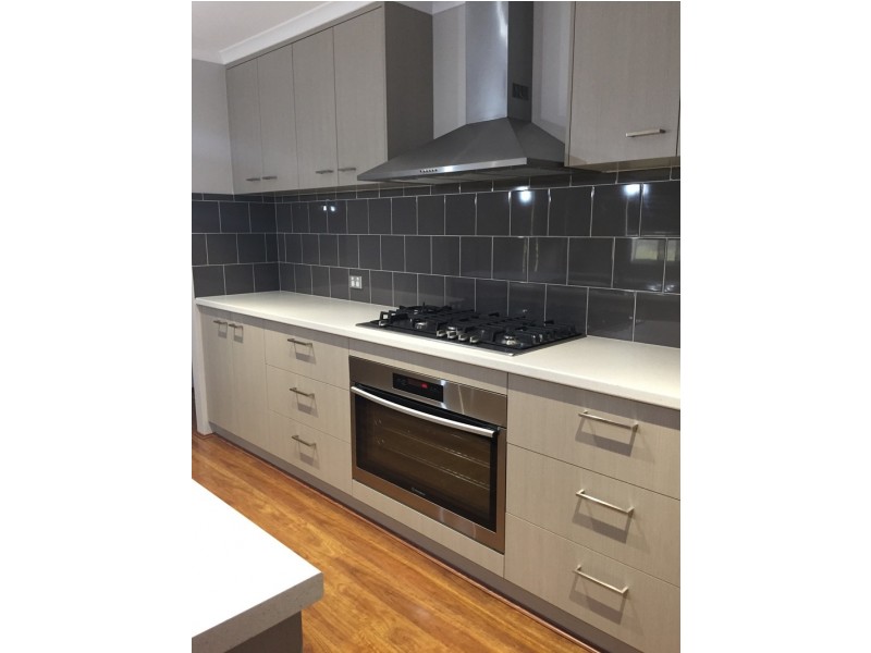 4/1 Heavenly Court, Australind WA 6233