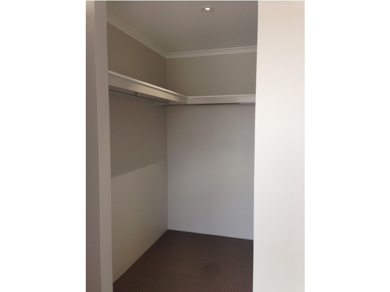 4/1 Heavenly Court, Australind WA 6233