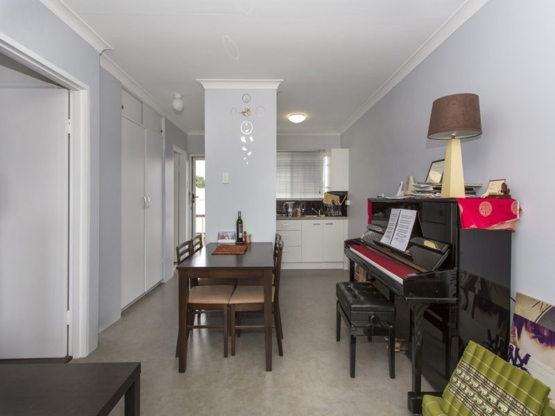 6/21 Edmondstone St, Newmarket QLD 4051