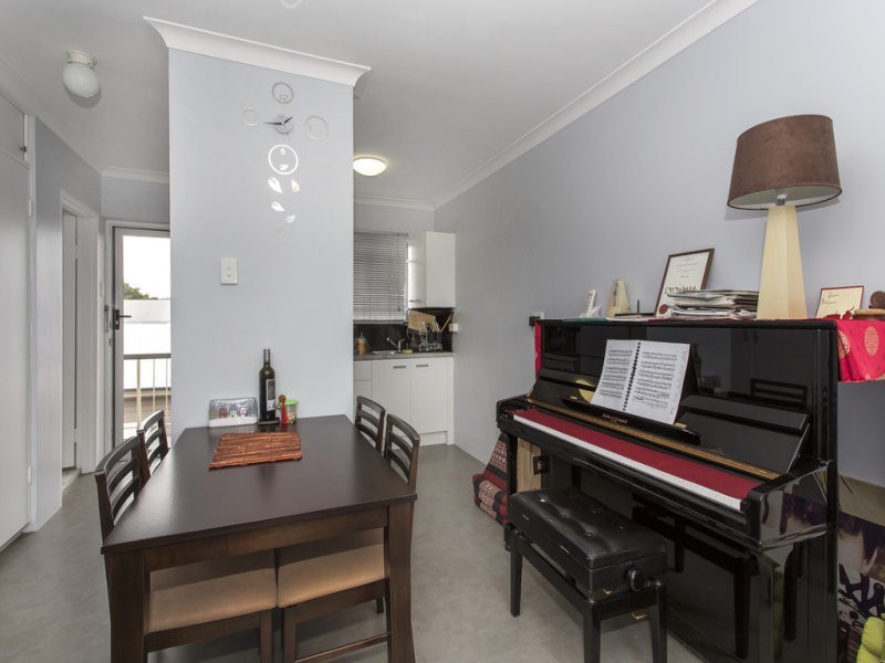 6/21 Edmondstone St, Newmarket QLD 4051