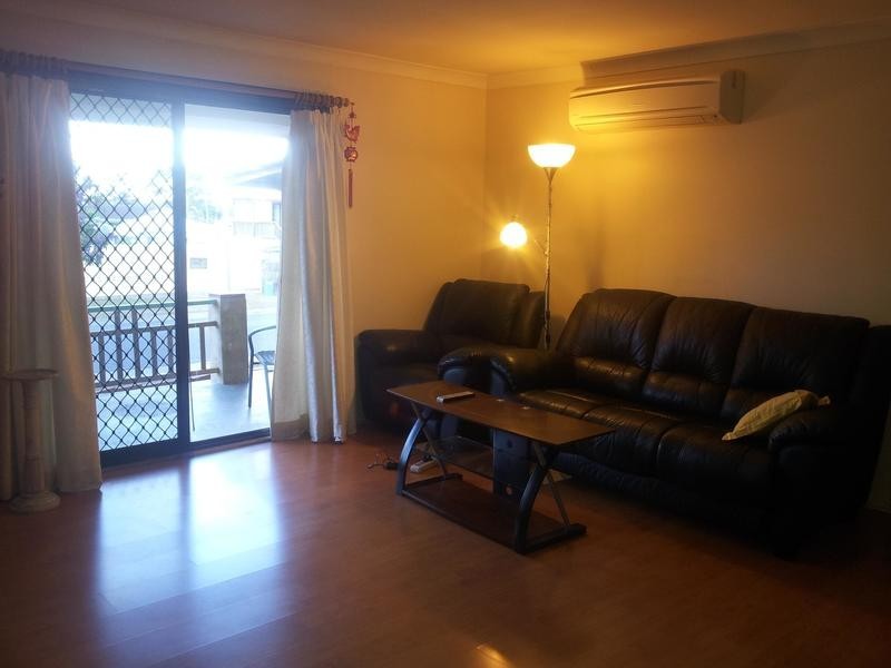 4 Fassifern Street, Durack QLD 4077