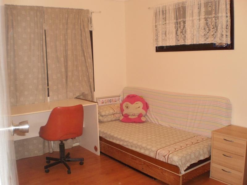 4 Fassifern Street, Durack QLD 4077