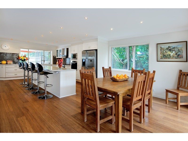 17 Holyoake Drive, Daisy Hill QLD 4127