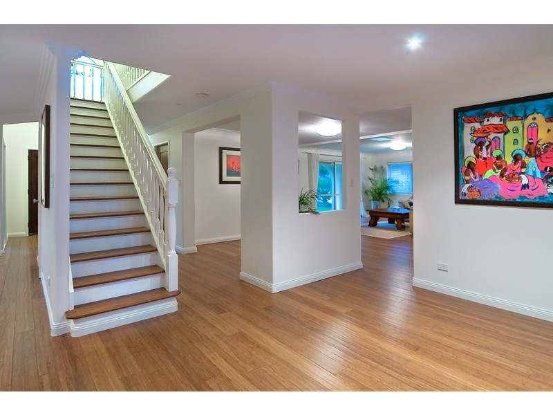 17 Holyoake Drive, Daisy Hill QLD 4127