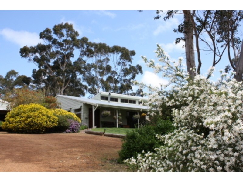 182 Station Road, Nornalup WA 6333