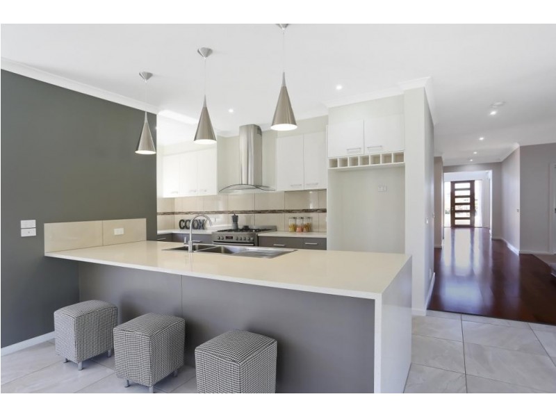 12 McConnell Drive, Junortoun VIC 3551