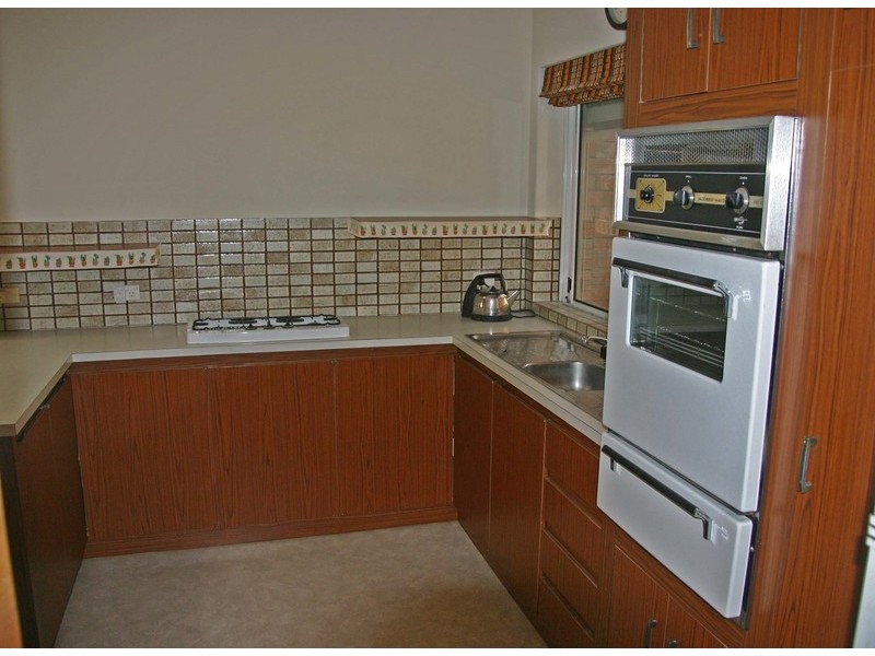 2/3 Kearnes Road, Oaklands Park SA 5046