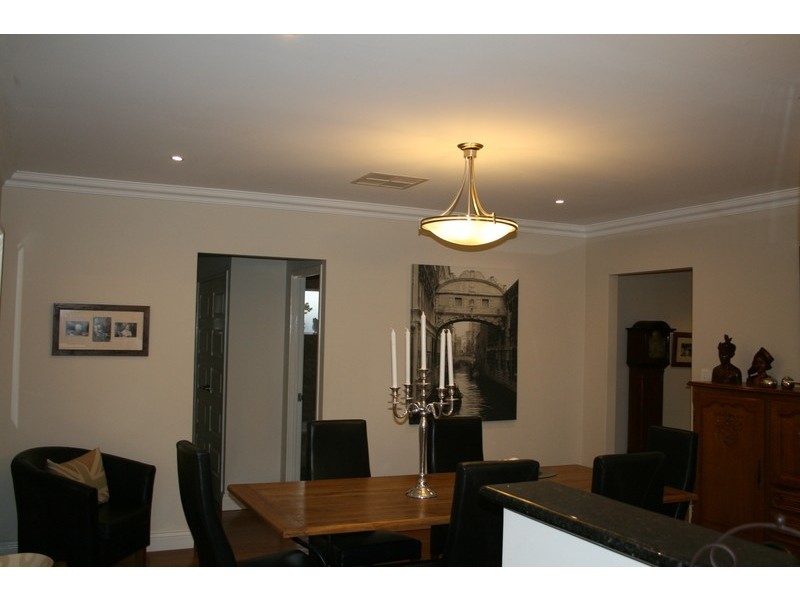 19a Fifth Ave, Bassendean WA 6054