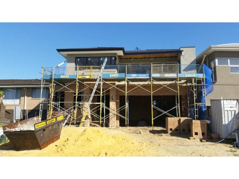 35b Williams Road, Melville WA 6156