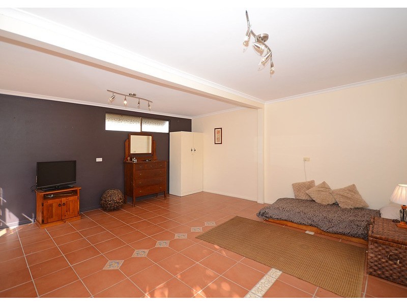 18 Wuruma Street, Scarness QLD 4655