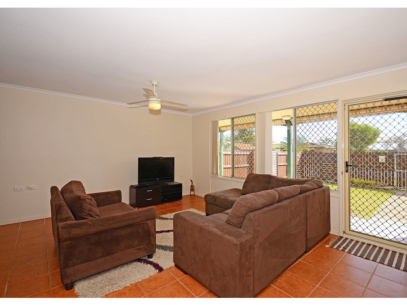 18 Wuruma Street, Scarness QLD 4655