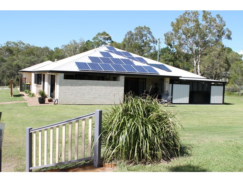 33 Cocos Drive, Ningi QLD 4511