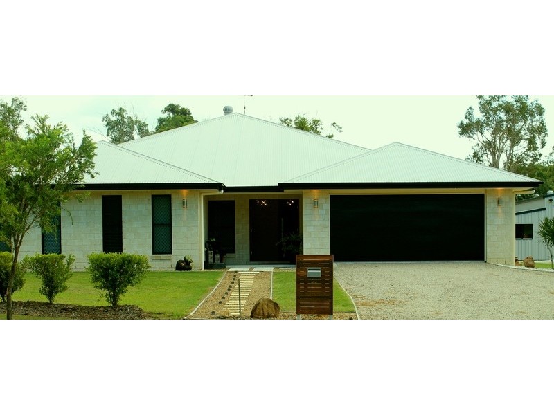 33 Cocos Drive, Ningi QLD 4511