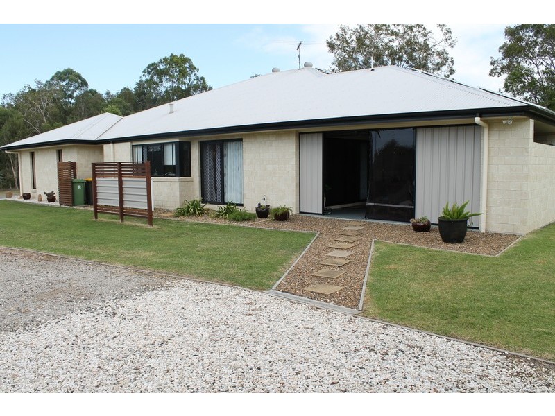 33 Cocos Drive, Ningi QLD 4511