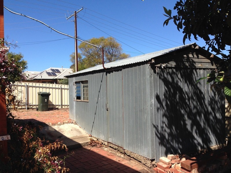 3 Stevens Ave, Para Hills SA 5096