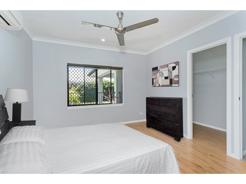 28 Moore Road, Kewarra Beach QLD 4879