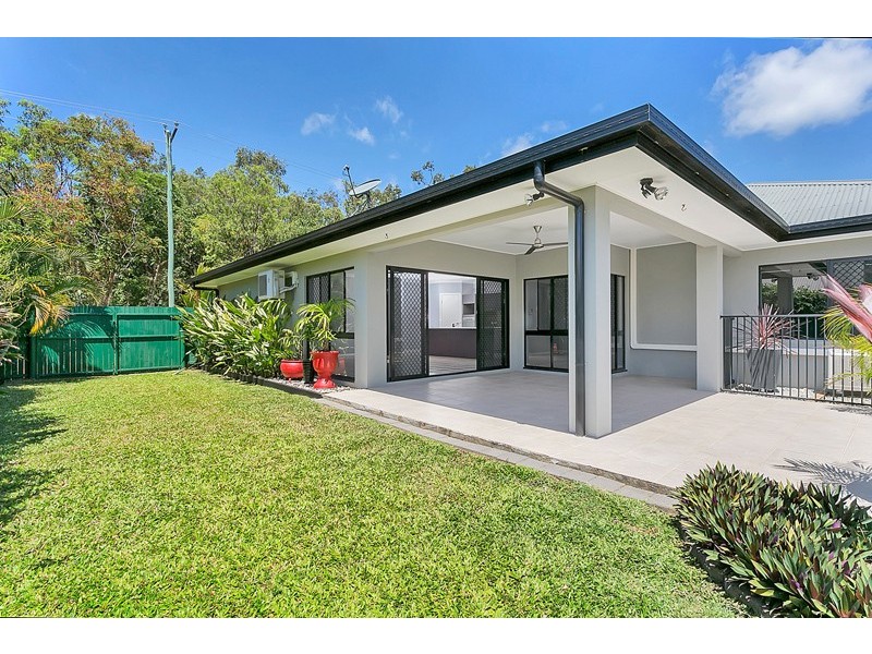 28 Moore Road, Kewarra Beach QLD 4879