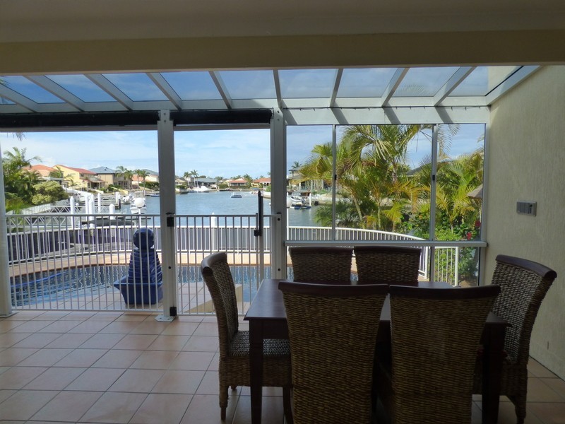 70 Pebble Beach Drive, Runaway Bay QLD 4216