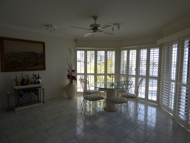 70 Pebble Beach Drive, Runaway Bay QLD 4216