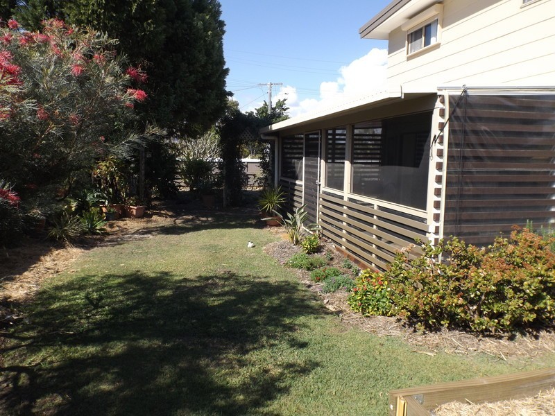 9 Fiona Street, Beachmere QLD 4510