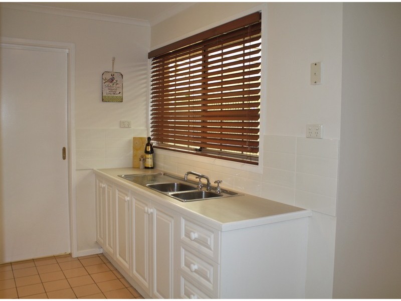 13 Pine Tree Close, Fitzgibbon QLD 4018