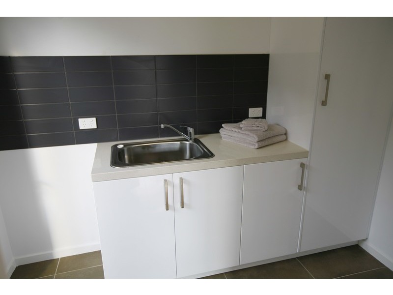 4/15 Bourbon Way, Waurn Ponds VIC 3216