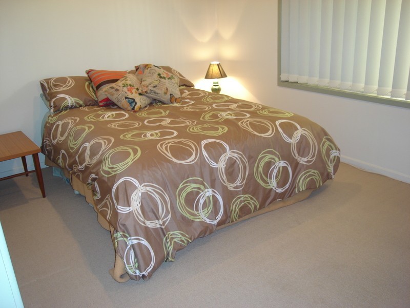 54 Marshall Lane, Kenmore QLD 4069