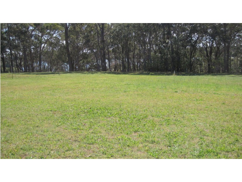 12 Willes St, Russell Island QLD 4184