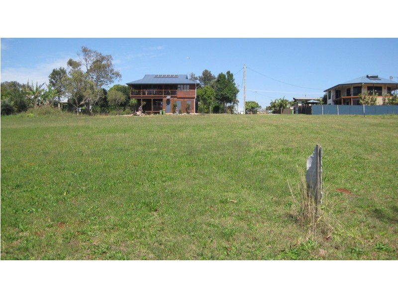 12 Willes St, Russell Island QLD 4184