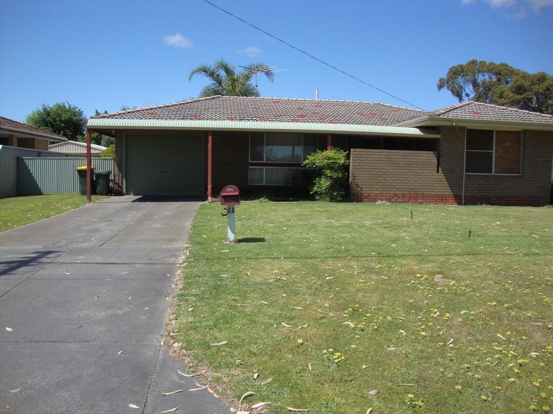 13 Russell Street, Pinjarra WA 6208