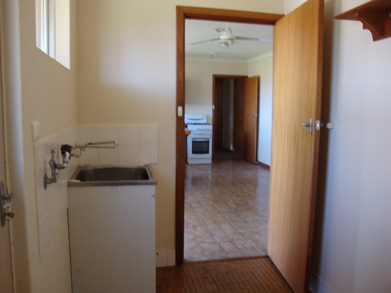 13 Russell Street, Pinjarra WA 6208