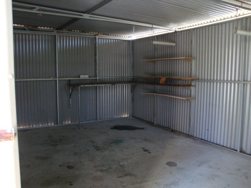 13 Russell Street, Pinjarra WA 6208