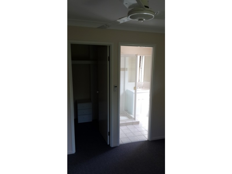 3 Toomba Place, Forest Lake QLD 4078