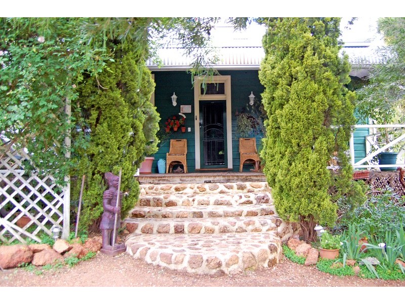 6-8 George Street, Mount Helena WA 6082