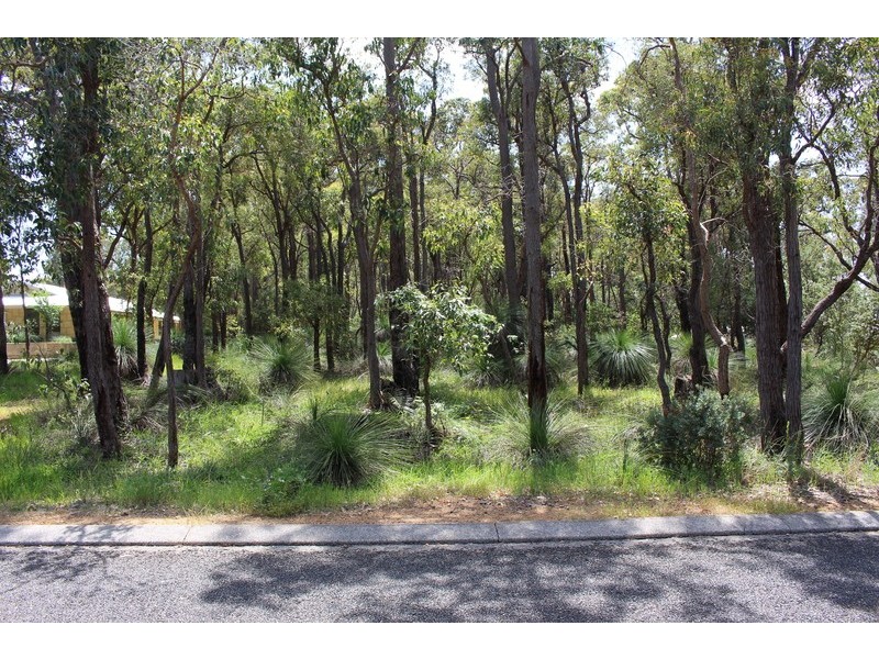 5 Stanley Street, Glen Forrest WA 6071