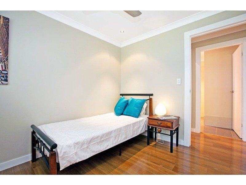 20 Russell St, Cleveland QLD 4163