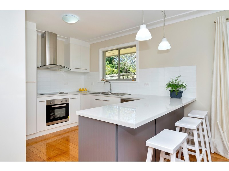 19 Bingara Street, Mount Lofty QLD 4350