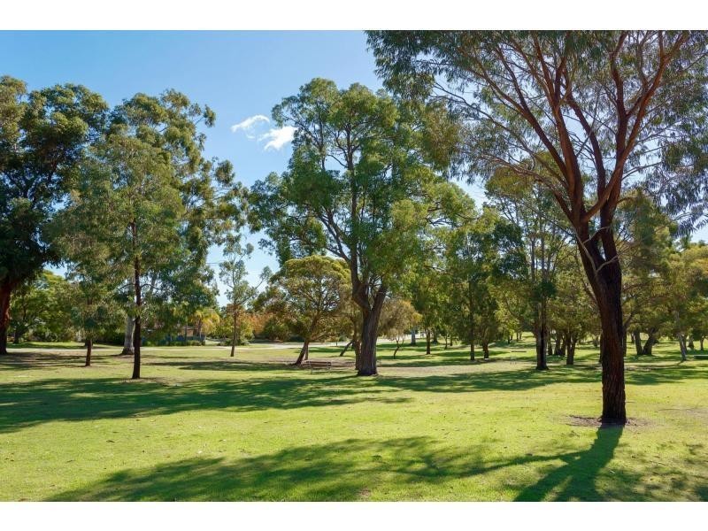 29B Davenport Road, Booragoon WA 6154