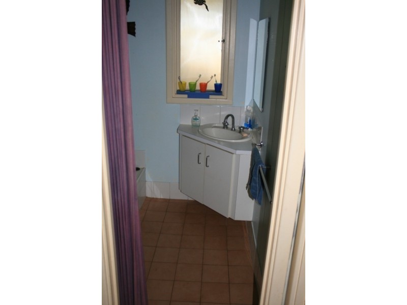 4 Spinifex Street, Kununurra WA 6743