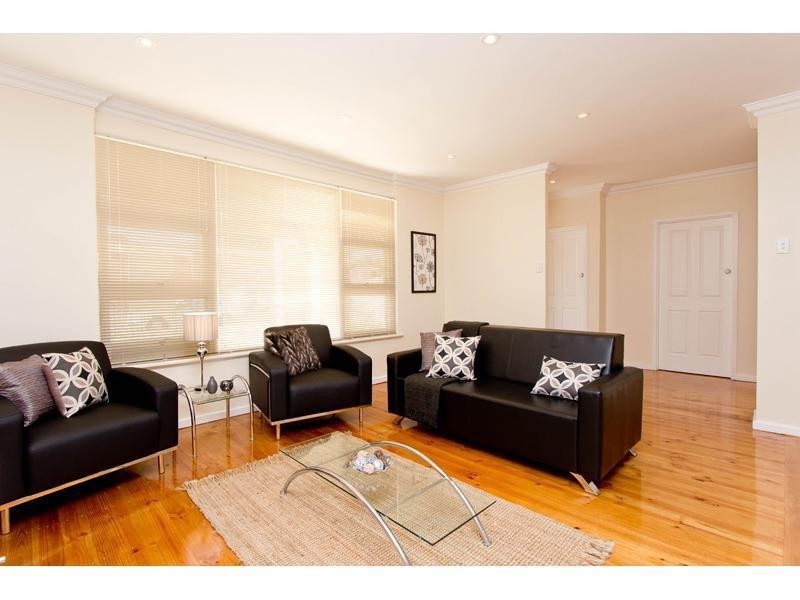 95 McInerney Ave, Mitchell Park SA 5043