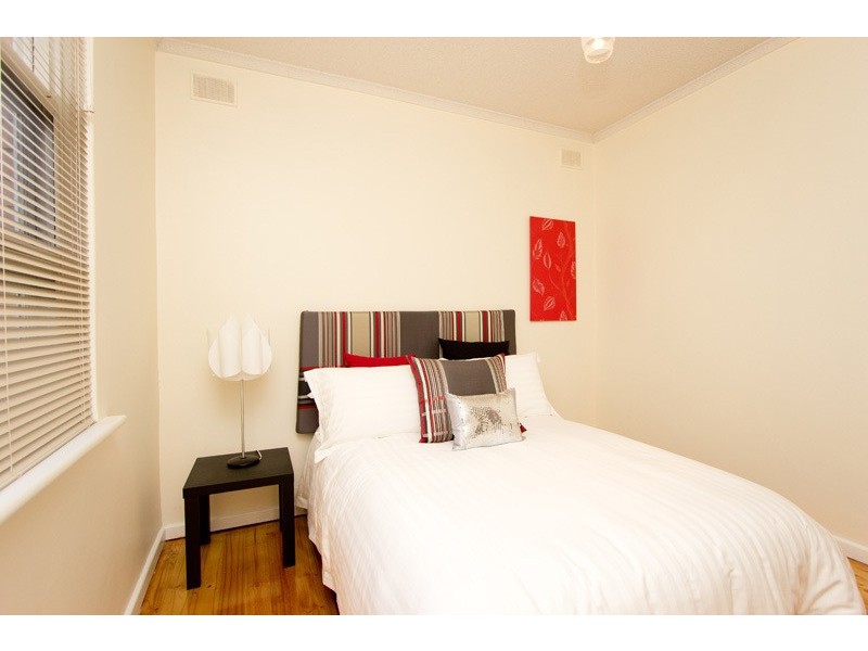 95 McInerney Ave, Mitchell Park SA 5043