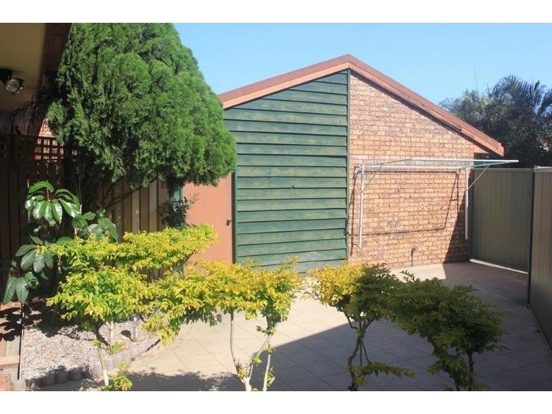 4/7 Sunbird Street, Burleigh Waters QLD 4220